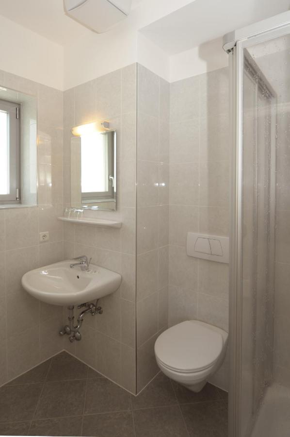 Garni Maria Hotel Vahrn ภายนอก รูปภาพ